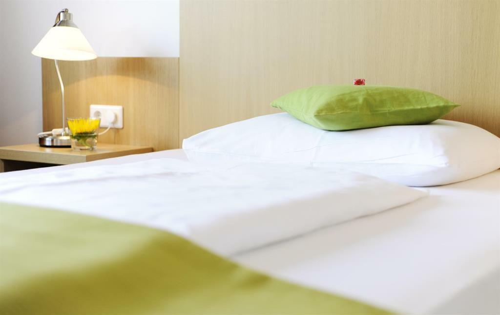 Haus Mariella Hotel Podersdorf am See Eksteriør billede